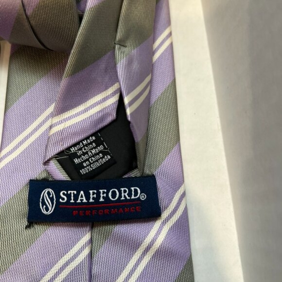 Vintage Lot of 8 Purple Silk Ties Valentino Countess Mara Chaps Stacy Adams - Picture 11 of 12